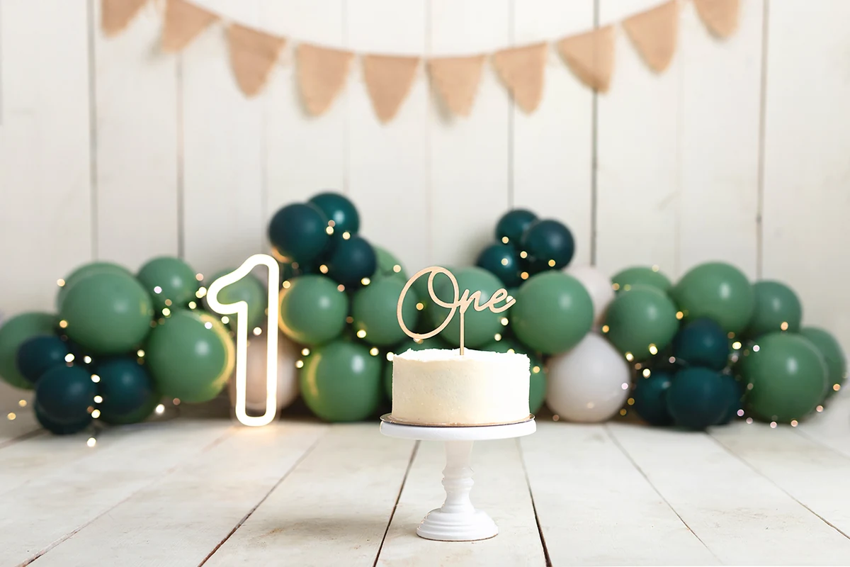 Decoración y tarta de una sesión Smash Cake · Claudia Nassisi Fotografía