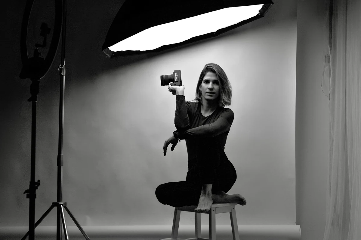 Claudia Nassisi en su estudio
